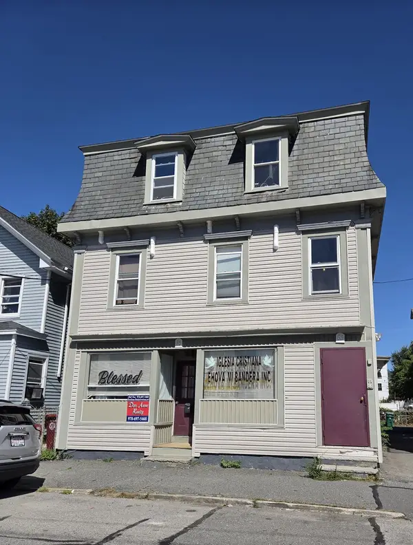 63-65 Lakeview, Lowell, MA 01850