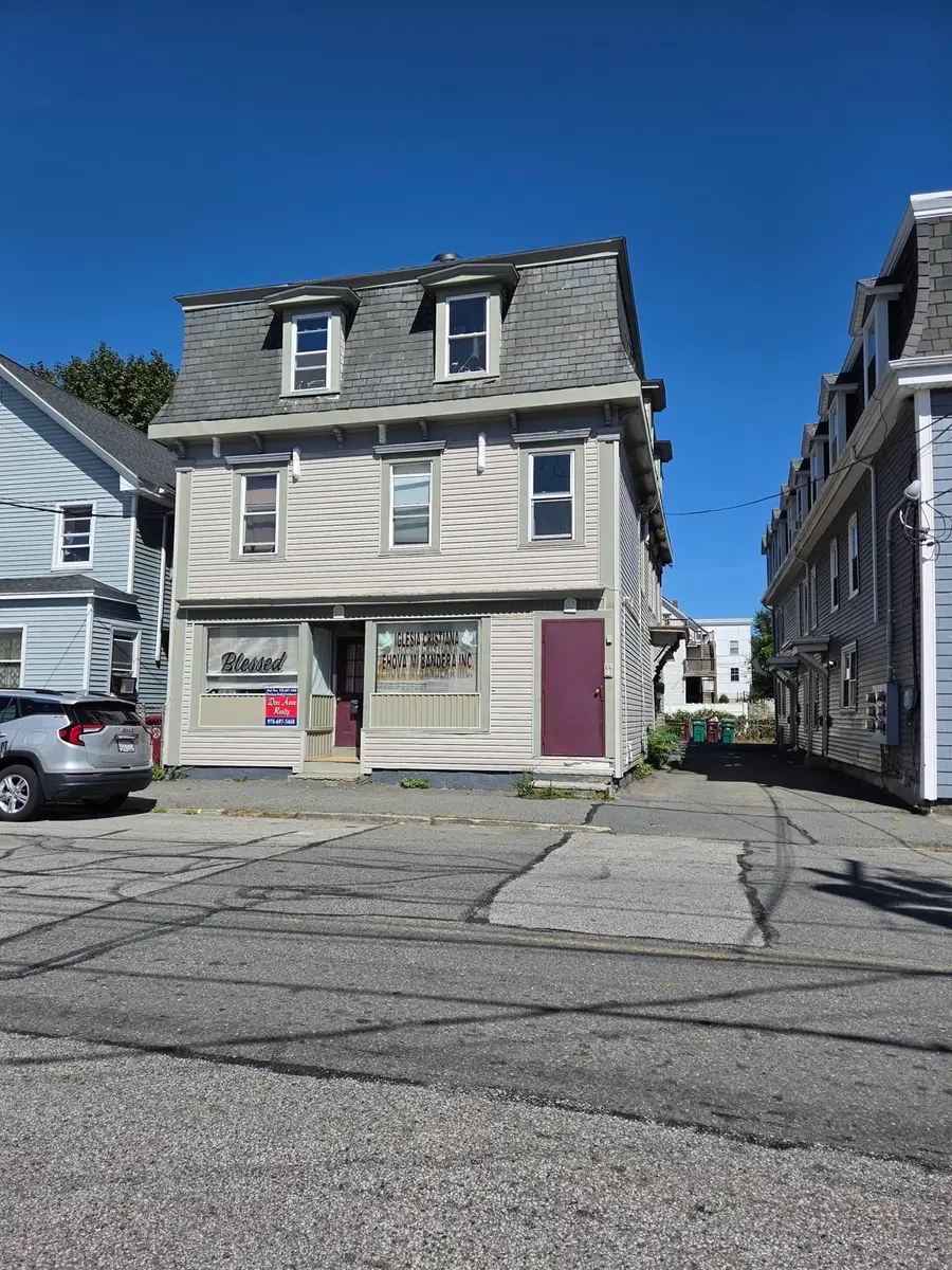63-65 Lakeview, Lowell, MA 01850 - #3