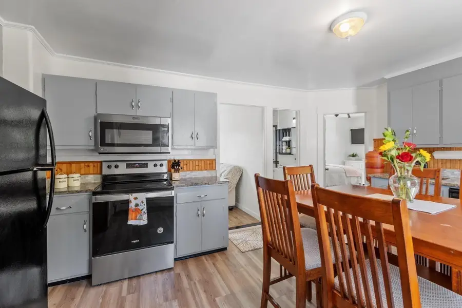 262 Oak Street, Clinton, MA 01510 - #3