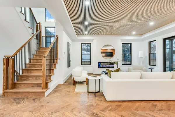 89 Parker Avenue, Newton, MA 02461