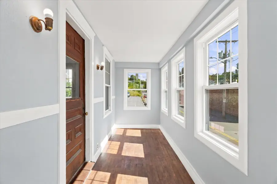 6 Cliff Street, Lynn, MA 01905 - #3