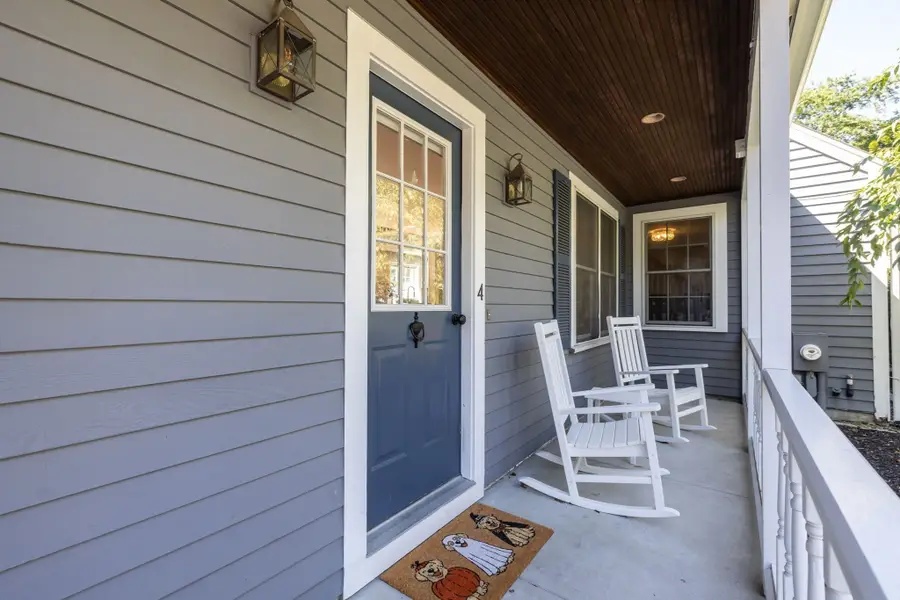 4 Fern St, Natick, MA 01760 - #3