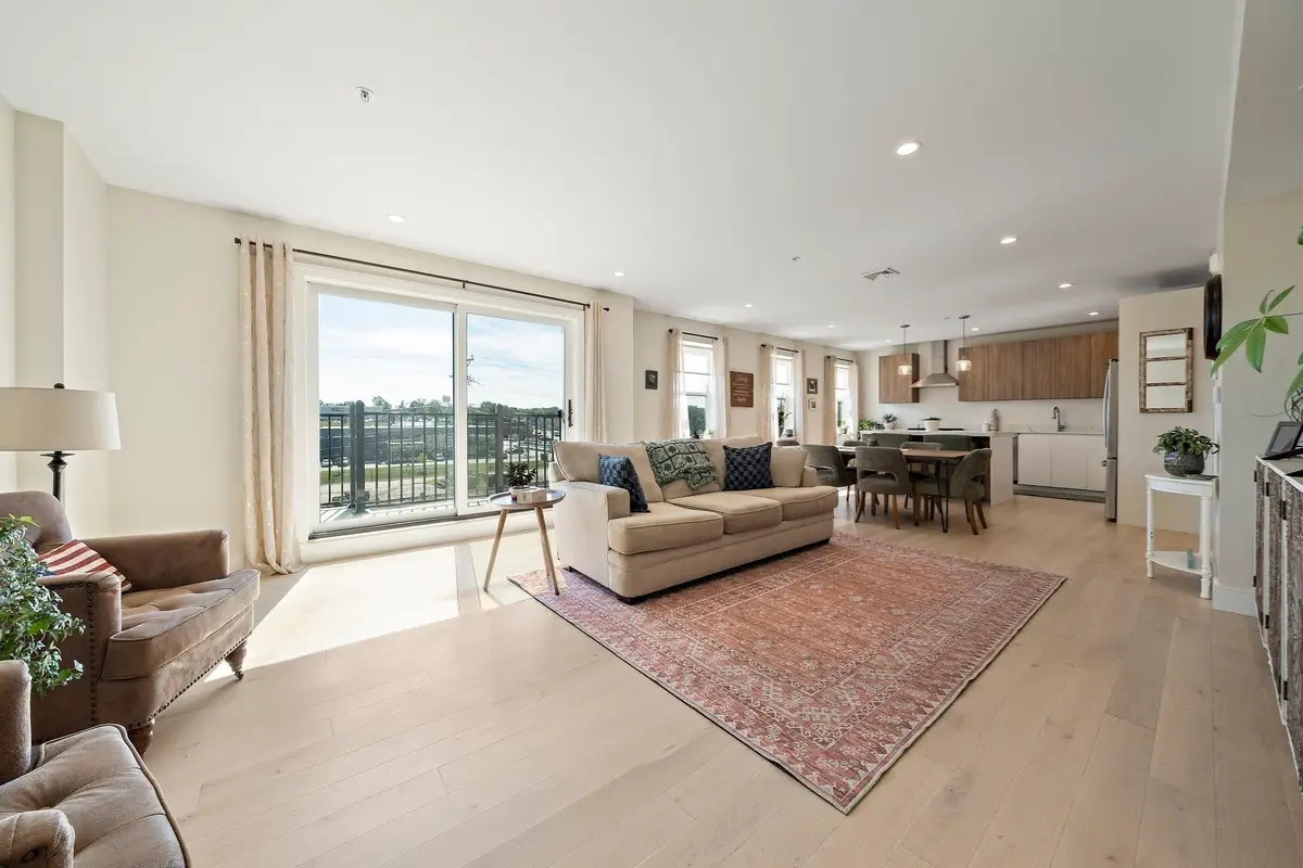 488 Quincy Ave #4, Quincy, MA 02169 - #1