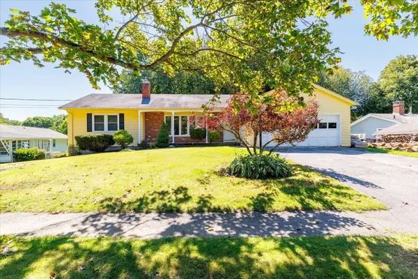 36 Barry Rd, Worcester, MA 01609