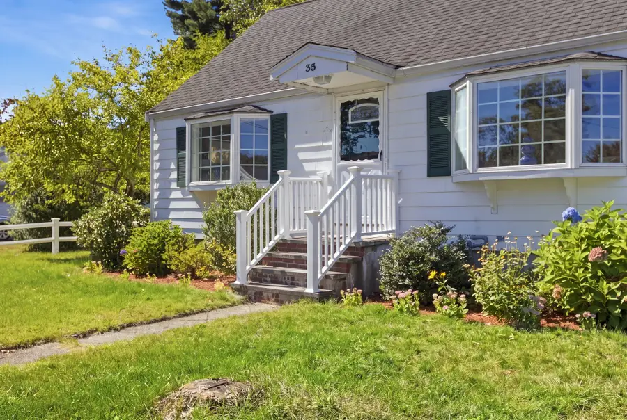 35 Marie St, Tewksbury, MA 01876 - #2