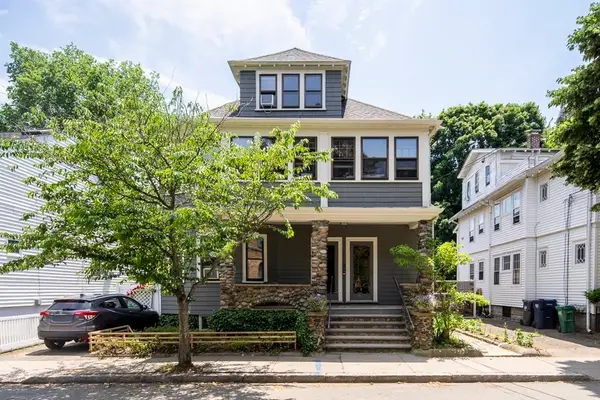 10-12 Notre Dame Avenue #3, Cambridge, MA 02140