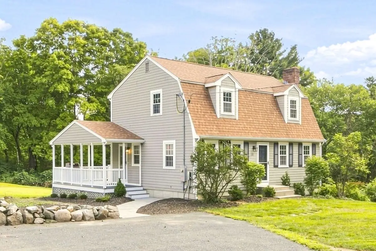 212 Pleasant, Millis, MA 02054 - #1
