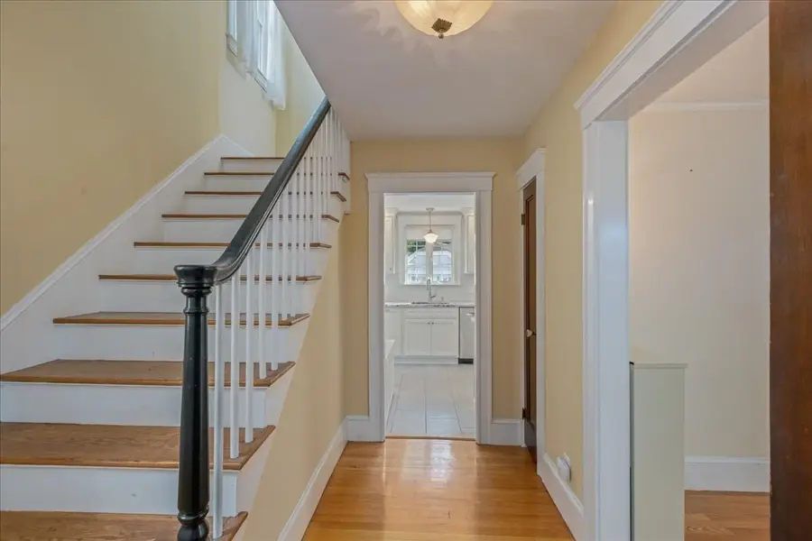 2 Houston Avenue, Methuen, MA 01844 - #3