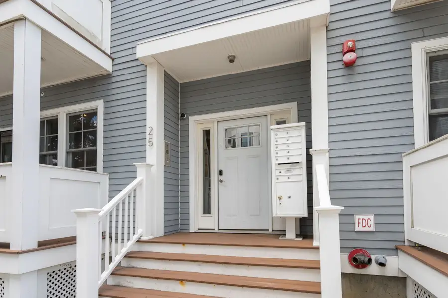 25 Mercer St #1, Boston, MA 02127 - #2