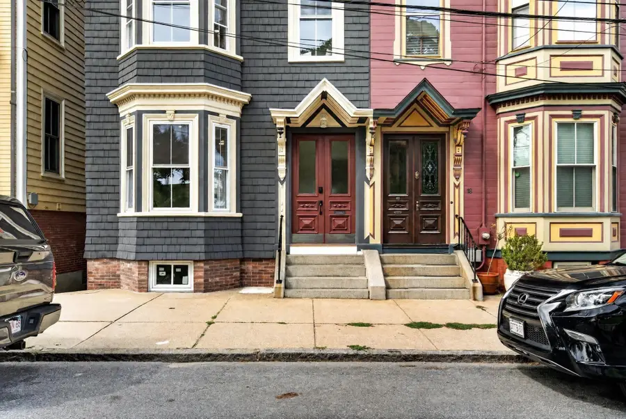 19 Thomas Park #2, Boston, MA 02127 - #3