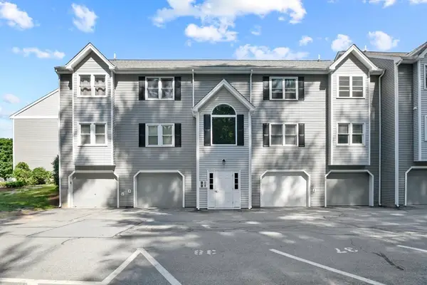 74 Tennis Plaza Road #38, Dracut, MA 01826