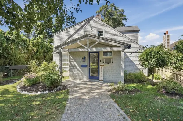 1533 Morton Avenue, New Bedford, MA 02745