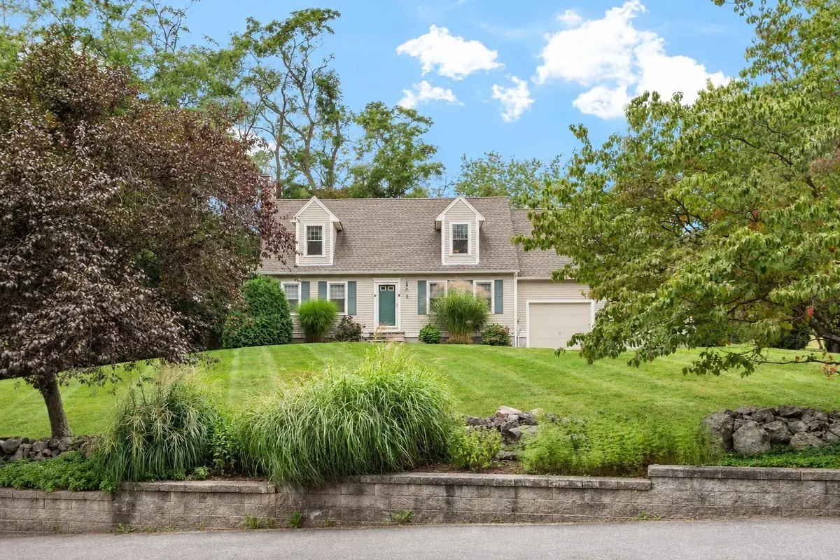 4 Pillsbury Lane, Georgetown, MA 01833 - #1