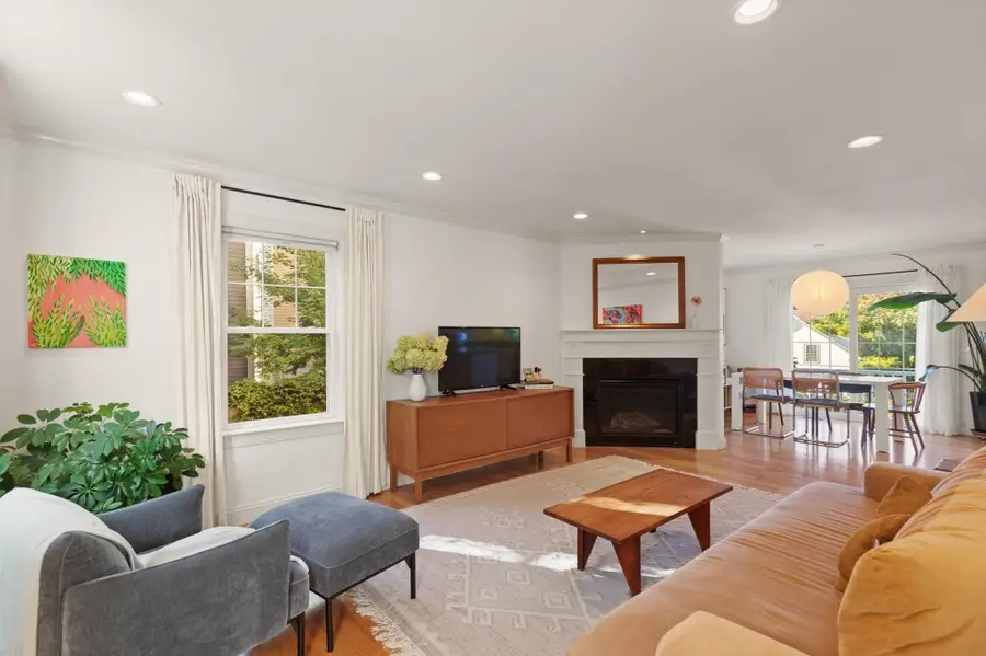 142 Bridge St #2, Salem, MA 01970 - #3