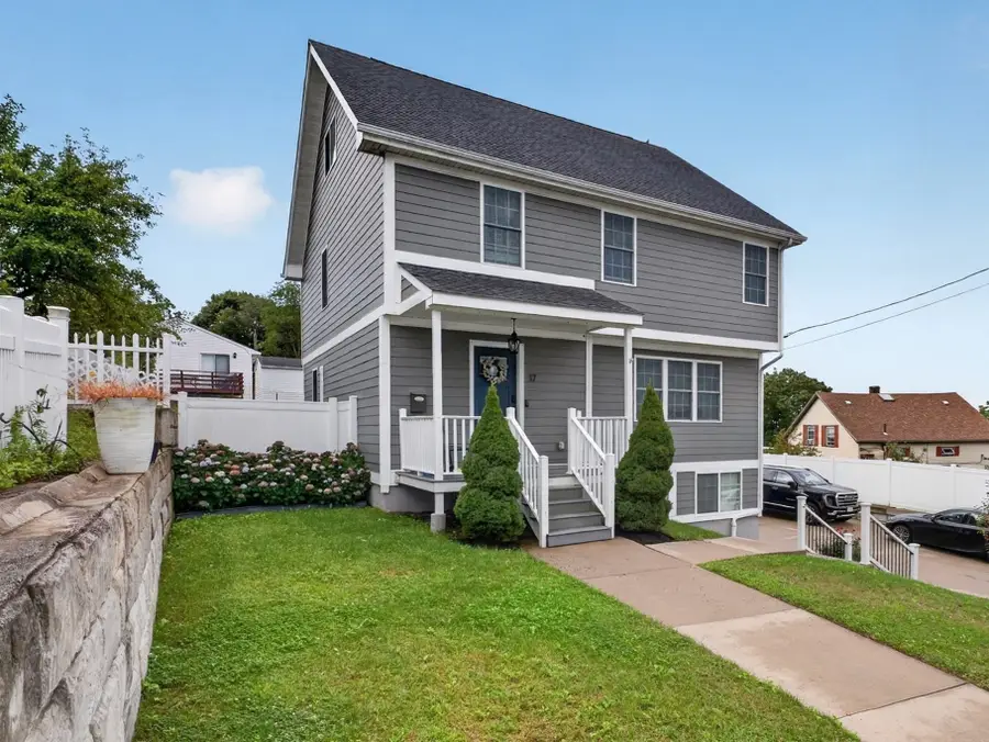 17 Montgomery St, Fall River, MA 02720 - #2