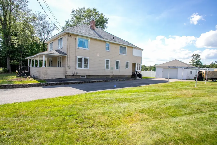 202 Pierce St, Leominster, MA 01453 - #3