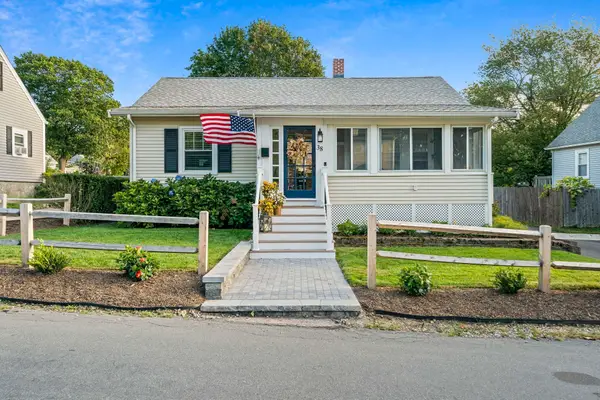 38 Sterling St, Braintree, MA 02184
