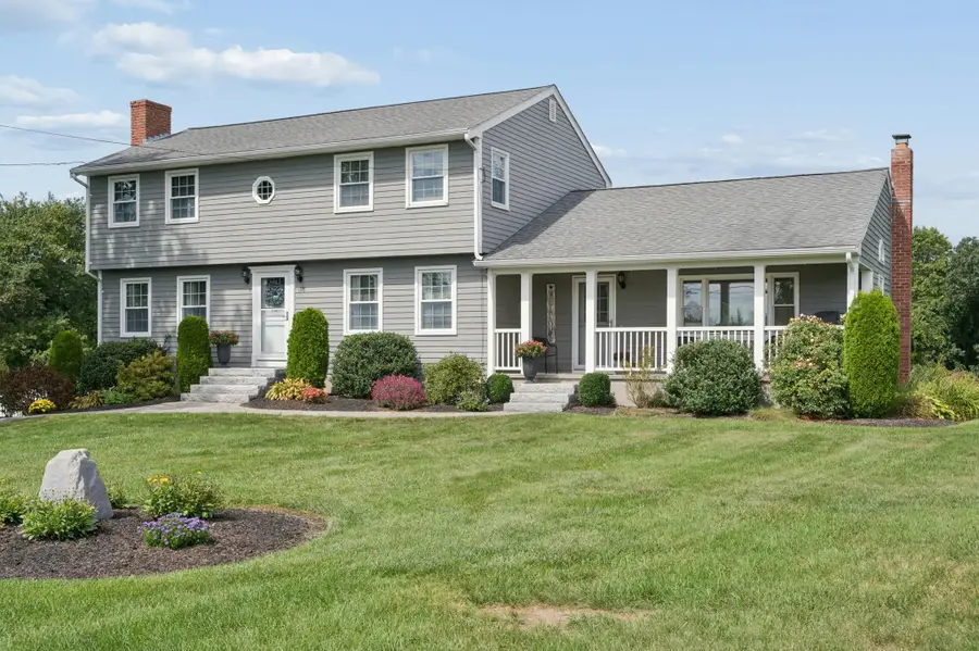 196 Eight Lots Rd, Sutton, MA 01590 - #2