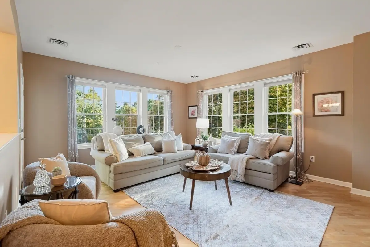 23 Augustus Court #2004, Reading, MA 01867 - #1