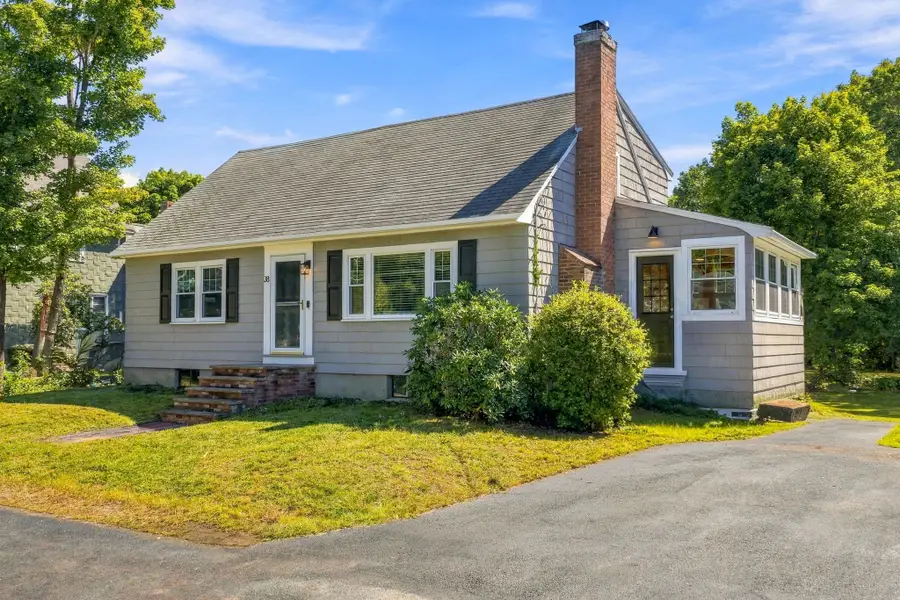 38 Park Ave, Reading, MA 01867 - #2