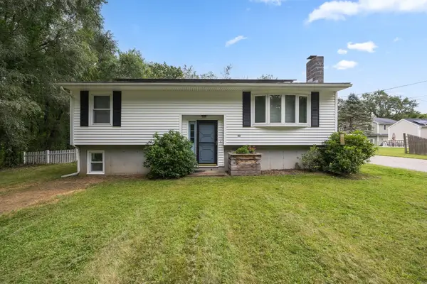 78 Ellis Rd, Southbridge, MA 01550