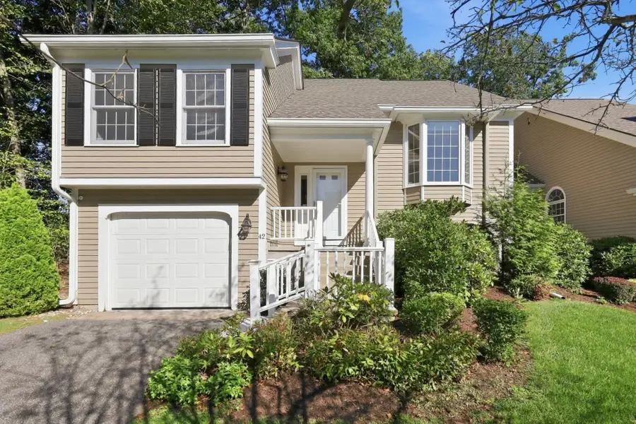 42 Shady Brook #42, West Springfield, MA 01089 - #2