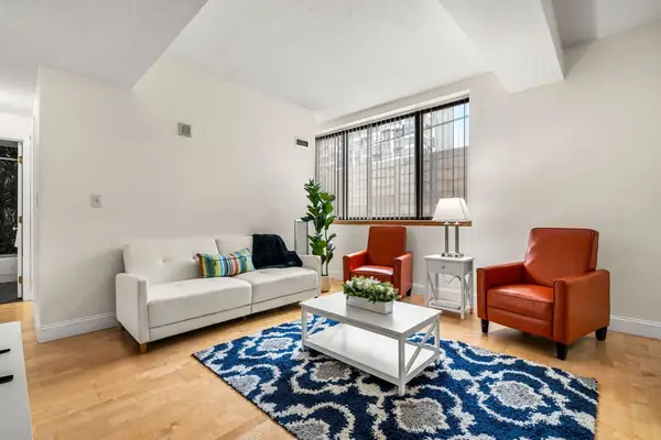 169 Monsignor O'brien Hwy #305, Cambridge, MA 02141