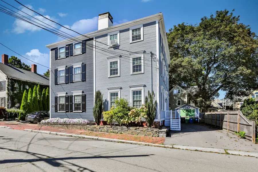 2 Court Street #3, Newburyport, MA 01950 - #3