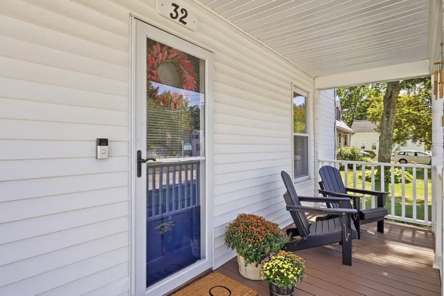 32 Marshall St, Tewksbury, MA 01876 - #2