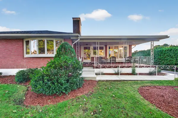 22 Lodge St, Worcester, MA 01604