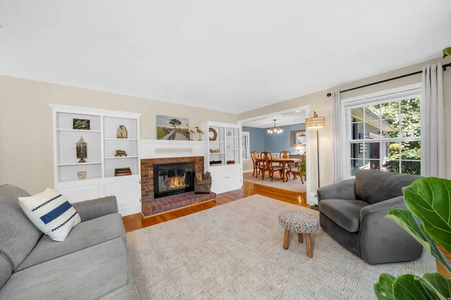 6 W Parish Dr, Andover, MA 01810 - #2