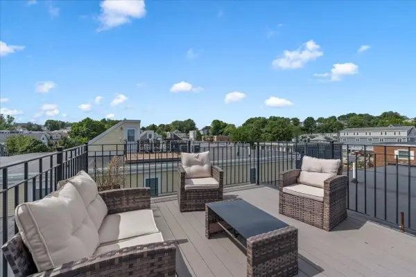 45 Coffey St #6, Boston, MA 02122