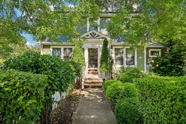 155 Auburndale Ave, Newton, MA 02465