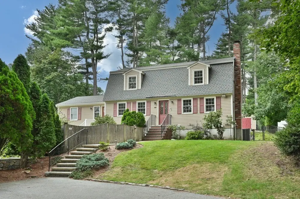 36 Grove Street, Reading, MA 01867 - #1