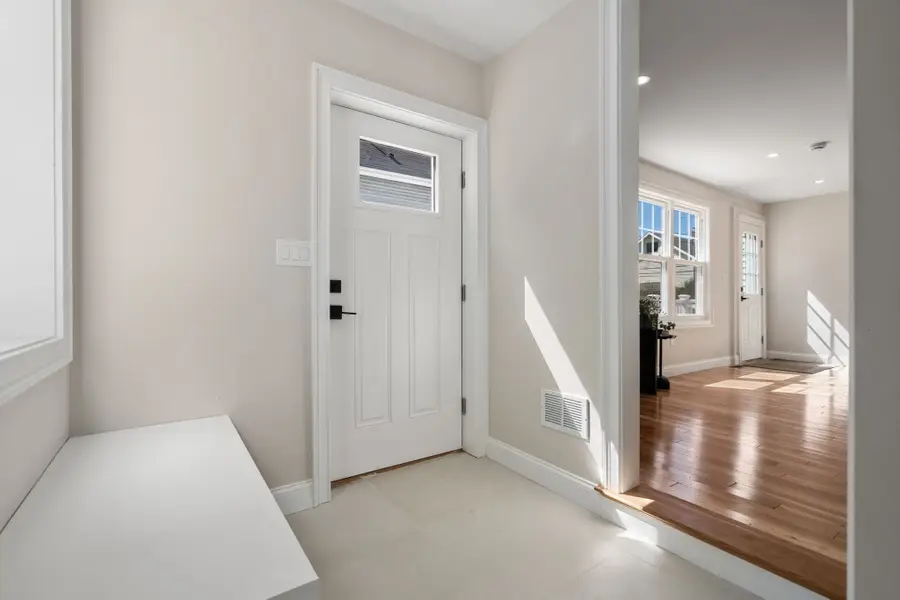 15 Foster Street, Arlington, MA 02474 - #3