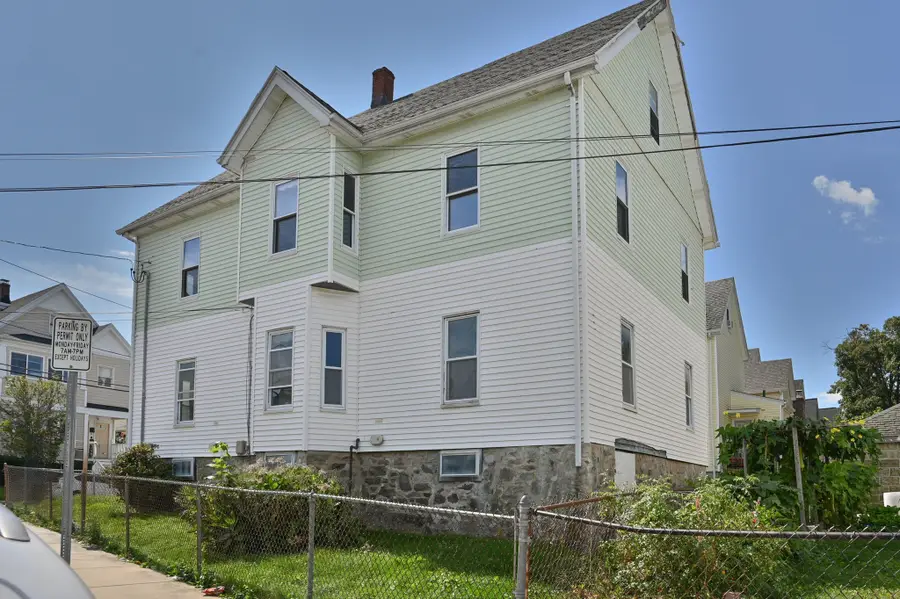 38 Clayton St, Malden, MA 02148 - #2