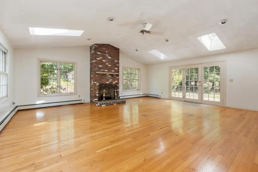 30 Shagbark Rd, Concord, MA 01742 - #3