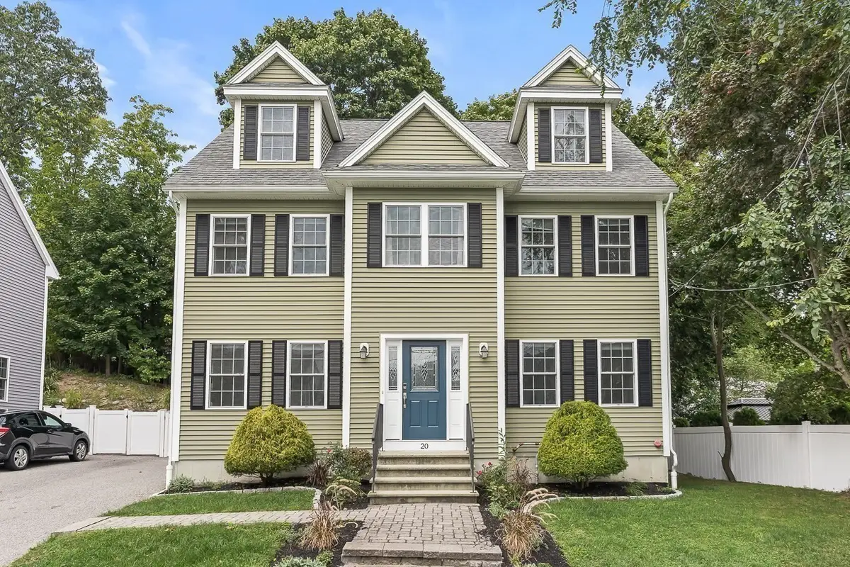 20 Smith Lane, Medford, MA 02155 - #1