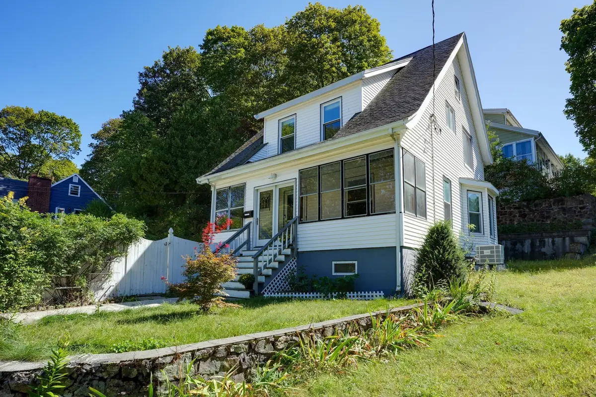1 Wakefield Avenue, Saugus, MA 01906 - #1
