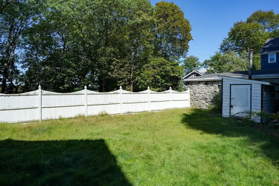 1 Wakefield Avenue, Saugus, MA 01906 - #3
