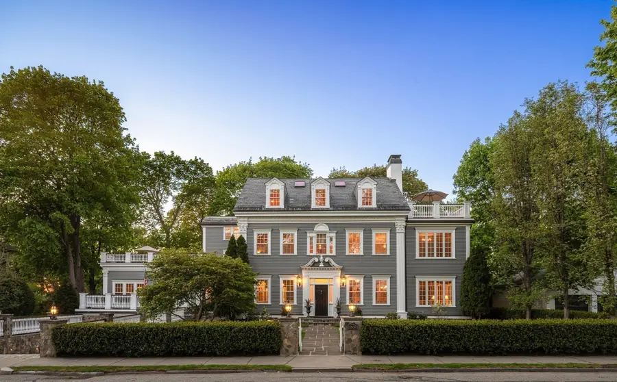 95 Temple St, Newton, MA 02465 - #2