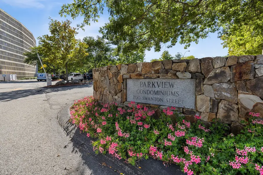 200 Swanton St #303, Winchester, MA 01890 - #2