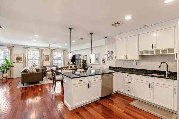 107 Liverpool St #2, Boston, MA 02128