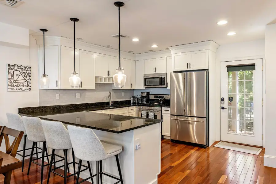 107 Liverpool St #2, Boston, MA 02128 - #2