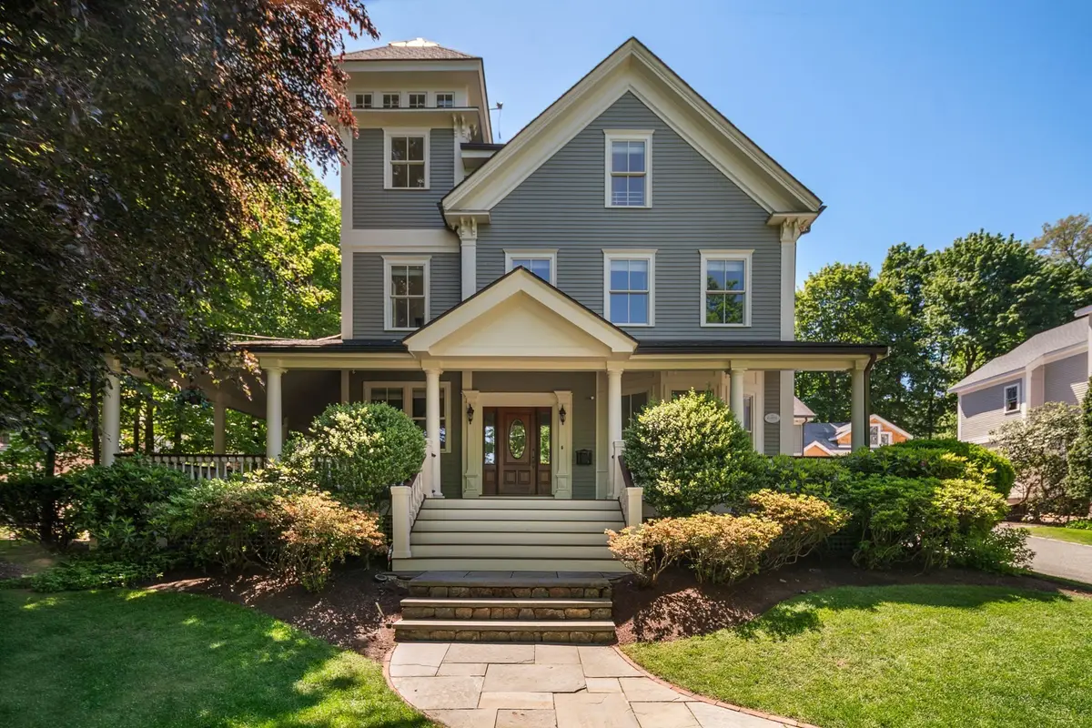 14 Winthrop St, Newton, MA 02465 - #1