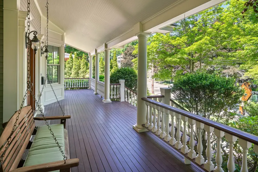 14 Winthrop St, Newton, MA 02465 - #2