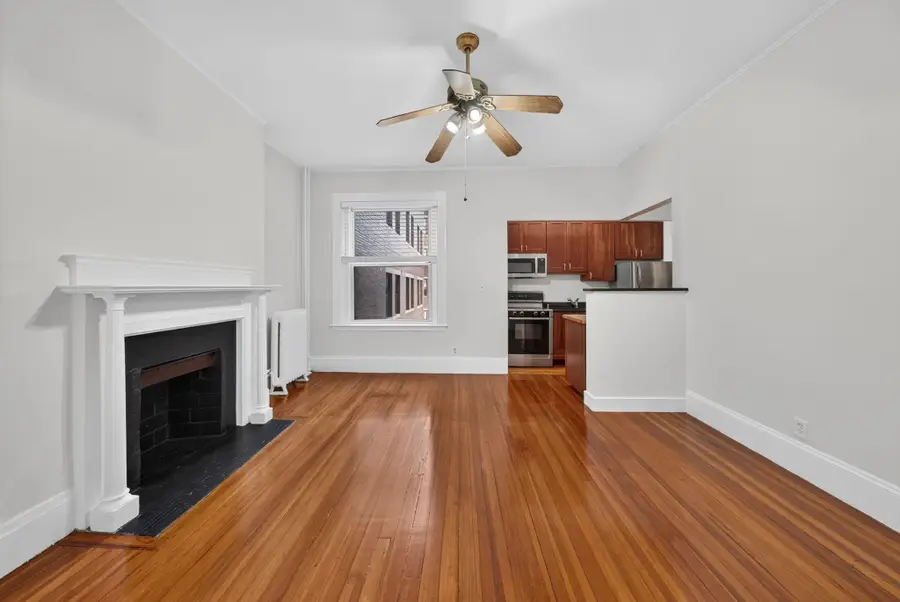 24 Peterborough St #8, Boston, MA 02215 - #2
