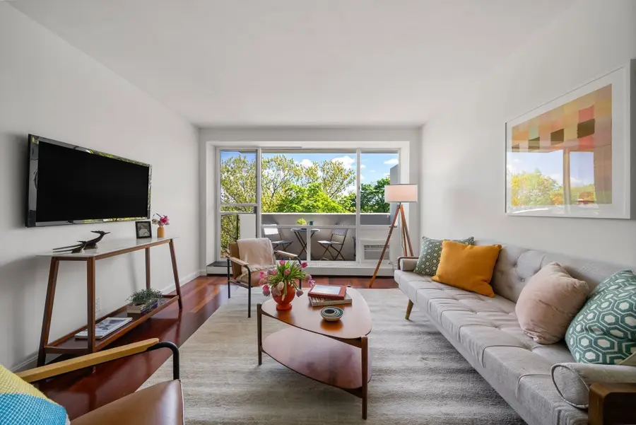29 Concord Avenue #705, Cambridge, MA 02138 - #3