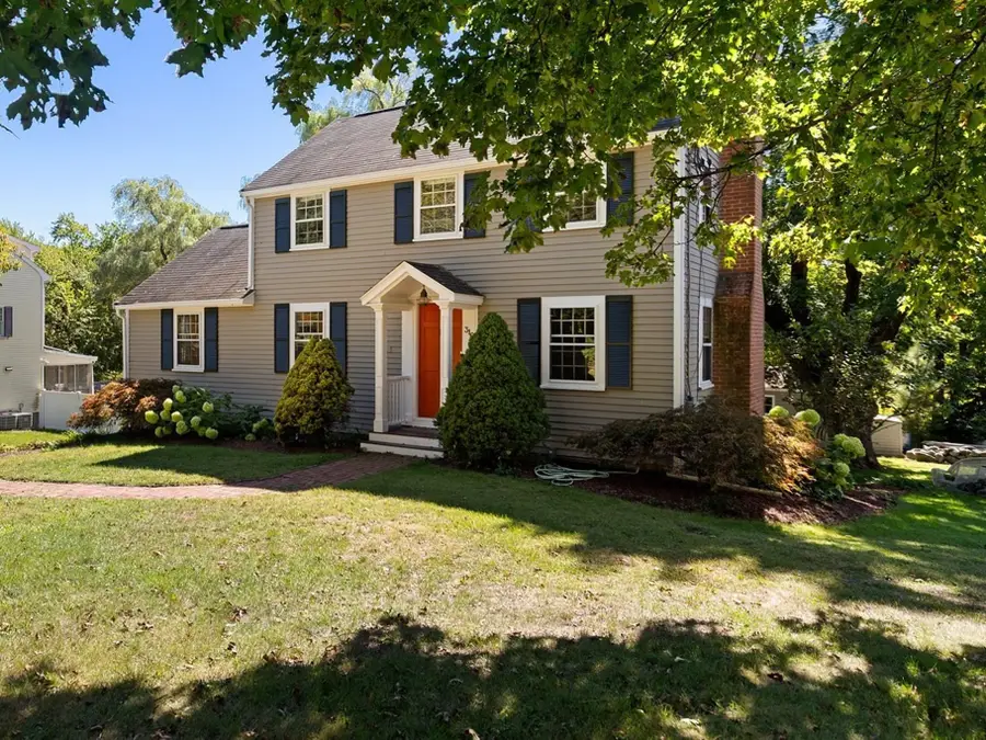 310 Concord Ave, Lexington, MA 02421 - #2