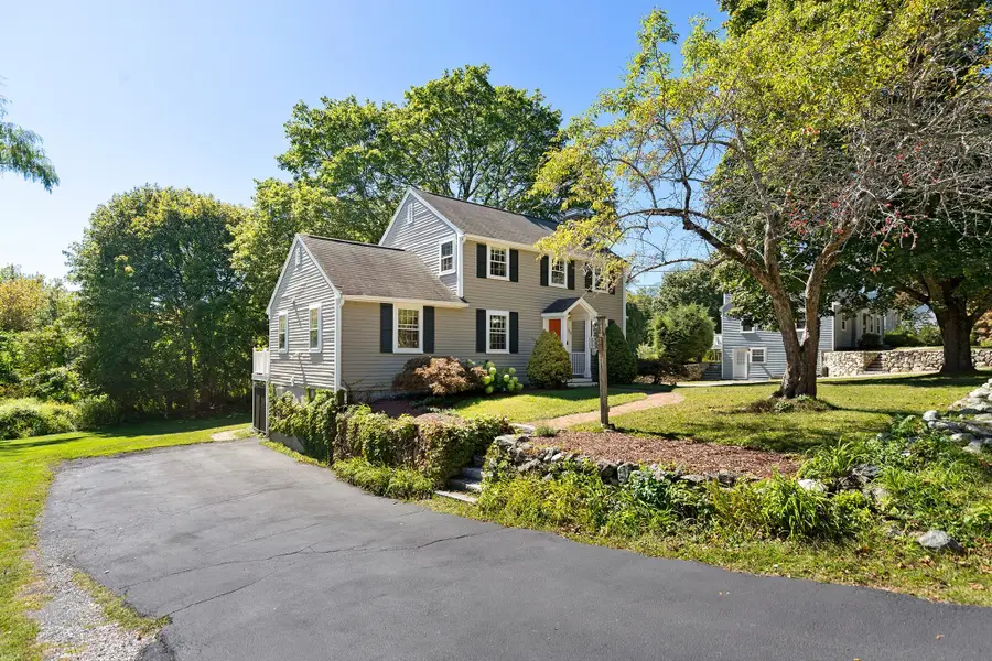 310 Concord Ave, Lexington, MA 02421 - #3